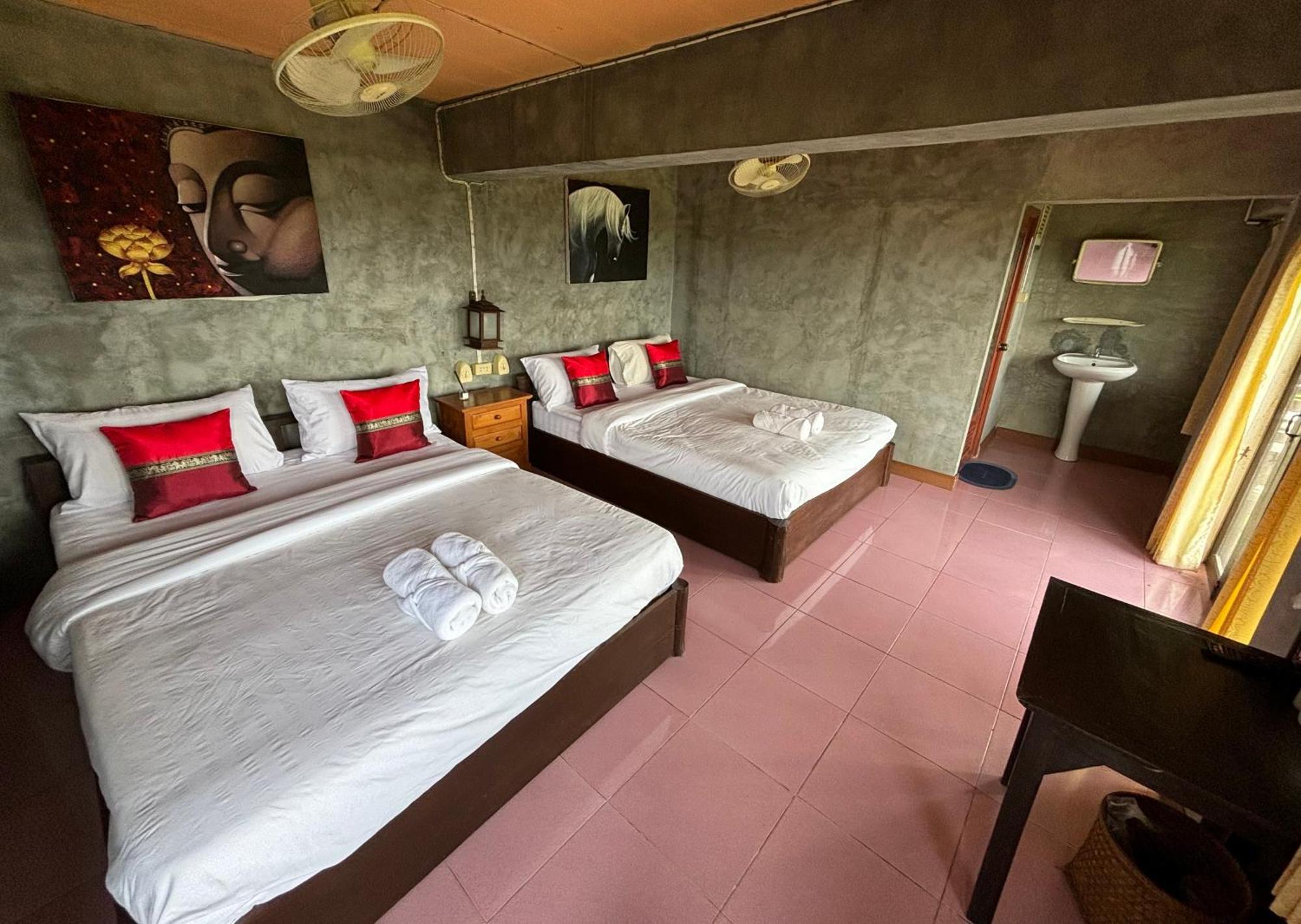 Pai Kiang Fa Hotel Eksteriør billede
